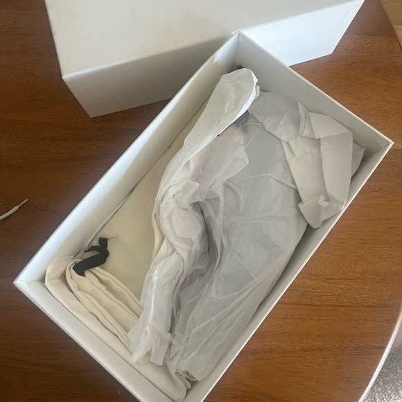 New in box Celine Oxford heels - Picture 5 of 5